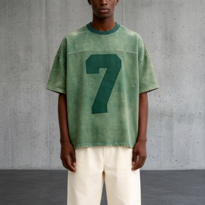 T-shirt homme oversize à manches courtes et col rond, vert délavé, avec motif numéro 7, style streetwear - Product Image 2