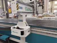 Máquina de Corte de Tablero Fenólico Preaislado para Eliminar el Polvo, con Espuma Fenólica CNC