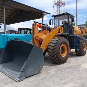 Mini chargeuse sur pneus CDM863 avec <span class=keywords><strong>pelle</strong></span> avant de <span class=keywords><strong>6</strong></span> <span class=keywords><strong>tonnes</strong></span> et pneus radiaux <span class=keywords><strong>à</strong></span> vendre - Product Image 3