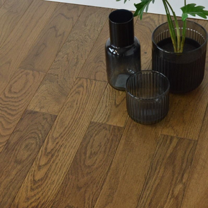 Parquet en bois massif de chêne blanc, intérieur, moderne, écologique, classement de surface ABC - Product Image 2