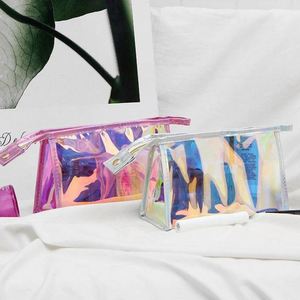 Sac cosmétique transparent élégant et portable, imperméable, en PVC holographique, pour le voyage - Product Image 2