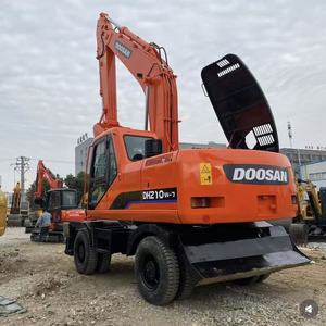 รถขุดไฮดรอลิกแบบล้อ 21 ตัน ยี่ห้อ Doosan รุ่น DH210W-7 มือสองจากเกาหลี ใช้งานน้อย สภาพดี - Product Image 2