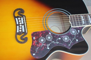 กีตาร์โปร่ง Flyoung Sunburst 43 นิ้ว รุ่น SJ200 ทรงคัทอะเวย์ - Product Image 3