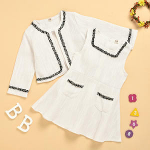 QZ236-ensemble de vêtements pour enfants, costume d'automne blanc pour filles, petit ensemble parfumé, avec veste à manches longues, jupe de princesse, nouveau produit - Product Image 2