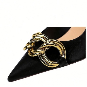 Scarpe con Tacco Alto di Alta Qualità alla Moda e Sexy 9,5 CM per Donne Slip-On con Fibbia Dorata <span class=keywords><strong>Tacchi</strong></span> <span class=keywords><strong>Nude</strong></span> di Lusso per Signore - Product Image 6