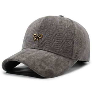 Casquette de baseball structurée élégante à motif pied-de-poule pour femme, chapeau de sport chaud et tendance avec nœud pour l'hiver - Product Image 6
