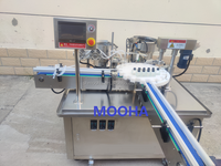 Machine de remplissage, de bouchage et d'étiquetage de flacons en verre liquide CE 1000-2000 bph, machine de remplissage et de bouchage de compte-gouttes pour huiles essentielles 10 ml