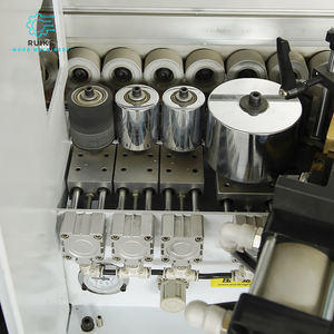 Machine à plaquer les chants automatique de premier ordre Conception portable pour des résultats de baguage des chants supérieurs pour tous vos projets de menuiserie - Product Image 4