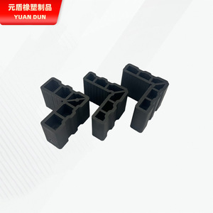 Conector de Plástico Yuan Dun 20x35 20x40 20x45 25x38 25x50 30x50 50x50 para Accesorios de Puertas y Ventanas de Aluminio - Product Image 1