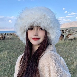 Phụ Nữ Của Mùa Đông Trắng Faux <span class=keywords><strong>Fur</strong></span> <span class=keywords><strong>Trapper</strong></span> <span class=keywords><strong>Hat</strong></span> Tai Flaps <span class=keywords><strong>Fox</strong></span> <span class=keywords><strong>Fur</strong></span> Nhìn Xô Phong Cách Nhiệt Thời Tiết Lạnh Cap Bán Buôn Hàng Ngày - Product Image 2