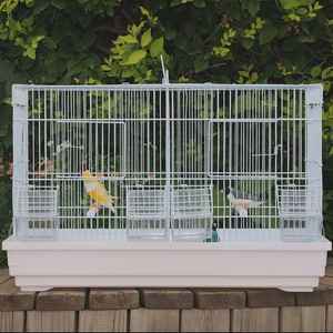 Jaula de Cría para Pájaros Portátil de Metal Blanco Dayang Estilo Moderno con Patrón Sólido y Separador de Seda de Jade Construcción en Hierro - Product Image 1