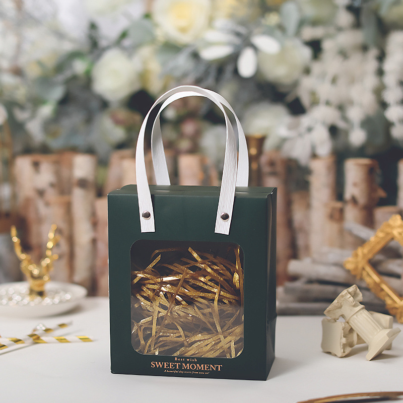 Green Boxes + Raffia