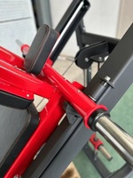 Équipement de fitness commercial Gym Utiliser Plaque professionnelle Chargée Machine d'entraînement lourde Hack Slide