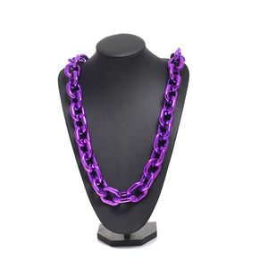 Collier pendentif géant en mousse EVA avec logo 3D personnalisé pour équipes sportives (football, soccer, baseball) et chaîne en plastique doré pour fans - Product Image 5