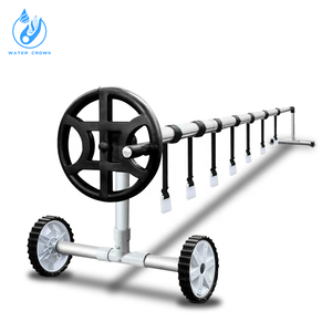 Corona <span class=keywords><strong>de</strong></span> agua precio barato cubierta <span class=keywords><strong>de</strong></span> piscina carrete <span class=keywords><strong>de</strong></span> rodillo para piscina al aire libre con tubo <span class=keywords><strong>de</strong></span> aluminio - Product Image 3
