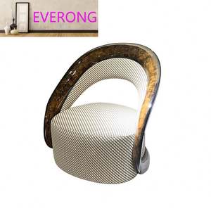 Fauteuil lounge en bois <span class=keywords><strong>de</strong></span> <span class=keywords><strong>noyer</strong></span> italien <span class=keywords><strong>de</strong></span> luxe, contemporain, rembourré en cuir, doux et confortable pour salon, appartement, villa - Product Image 5