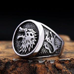 Anillo de Cabeza de Lobo de Acero Inoxidable para Hombre Yueli, Estilo Nórdico Retro Vintage, Joyería Animal con Acabado Desgastado - Product Image 1