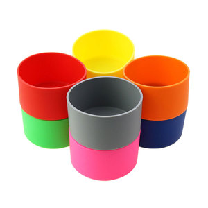Base de protection inférieure universelle en silicone de 7cm pour <span class=keywords><strong>Yeti</strong></span>, Stanley, gobelets Hydro Flask 20oz 30oz, couvercle de dessous de verre anti-rayures - Product Image 4