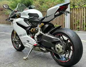 Moto d'<span class=keywords><strong>Occasion</strong></span> Ducati Panigale 1199S 1198cc Puissante et Élégante - Product Image 1