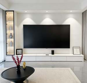 Mueble de TV de Piso Blanco Personalizado BALOM con Iluminación LED y Estantes de Almacenamiento Laterales Iluminados para Sala de Estar - Product Image 4