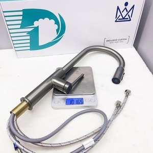 Grifo extraíble de acero inoxidable 304 con diseño de loto, monomando, para montaje en encimera, moderno, para fregadero de cocina, agua fría y caliente, con válvula de cerámica - Product Image 3