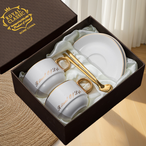 Set di Tazze da Caffè di Lusso con Manico Dorato e Piattino, Elegante Confezione Regalo per Tè del Pomeriggio, Ideale per Omaggi Aziendali - Product Image 1