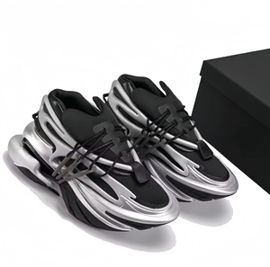 Zapatillas de Running Holgadas, Gruesas y Transpirables con Malla Acolchada, Cierre de Cordones y Tecnología Anti-Olor que Brinda Comodidad y Estilo de Diseñador - Product Image 6