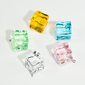 Ciondoli in resina per cubetti di ghiaccio trasparente WOWEI ciondoli per ghiaccio 3D ciondoli geometrici per gioielli di moda accessori per orecchini portachiavi galleggianti - Product Image 1