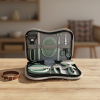 Kit de toilettage multifonctionnel 8-en-1 pour animaux de compagnie avec outils en acier inoxydable et en plastique pour chats et chiens, coupe-ongles et brosse pratiques