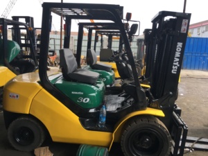 รถยกดีเซล Komatsu FD30T-17 มือสอง ยกได้ 3 ตัน ความสูงยก 4500 มม. เสากระโดงสองท่อน ผลิตในญี่ปุ่น ลดราคาพิเศษ - Product Image 5