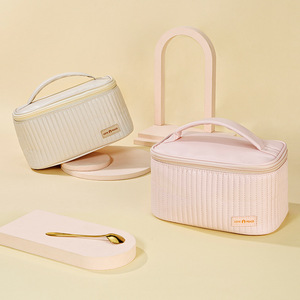 Bolsa de maquillaje con tapa abierta, de PU, color sólido, portátil, para guardar maquillaje, de gran capacidad, con aspecto de alta gama. - Product Image 3