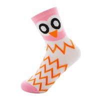 Chaussettes de dessin animé de haute qualité en gros d'usine chaussettes de marque les plus vendues chaussettes de sport respirantes pour femmes