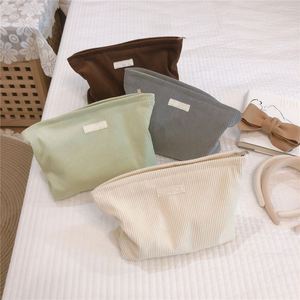 Sac de voyage pour maquillage, trousse de toilette, pochette cosmétique, fabriqué en usine BSCI - Product Image 1