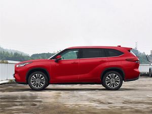 2024 para Toyota Highlander Hybrid: SUV de 7 plazas con consumo eficiente de combustible con la venta de un vehículo de dos plazas y un vehículo de dos estrellas. - Product Image 4