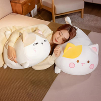 Peluche chat mignon personnalisée par le fabricant pour enfants, nouveau design avec rembourrage en coton PP et doublure en maille, prix d'usine bas