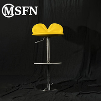 Tabouret de bar pivotant réglable en hauteur MSFN moderne et personnalisable, en acier inoxydable et fibre de verre, pour bars à domicile et salons