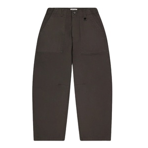 Achetez directement auprès du fabricant chinois Pantalon ballon à chevrons olive à cordon de serrage interne à la taille Pantalon de fatigue à genou arrondi - Product Image 1