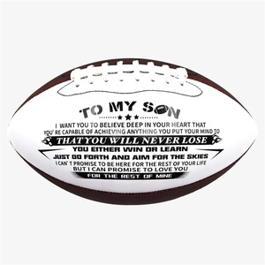 Regalo a mio figlio ti amo da papà <span class=keywords><strong>mamma</strong></span>, regalo di Football americano per il regalo di laurea di Natale di compleanno di tuo figlio - Product Image 1