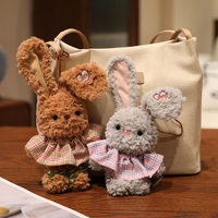 Porte-clés en peluche lapin à jupe écossaise OEM/ODM - Couleurs et motifs personnalisables, breloque de sac lapin en peluche personnalisée pour cadeaux