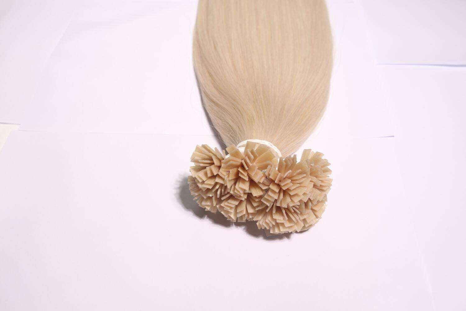 ทองคำขาวสีบลอนด์