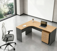 Bureau en bois et gris en forme de L avec armoire mobile à tiroirs verrouillables