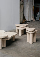 Luxuriöser Wohnzimmer-Sofa-Couchtisch aus Natur-Travertin, individuell angefertigter Travertin-Couchtisch