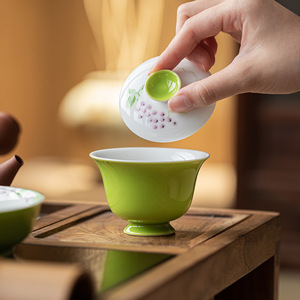 Guanlan Underglaze Painted Grape Gaiwan Porcelain Teacup With Lid Grass Green Hand Painted Kung Fu <b>Tea</b> <b>Set</b> Brewing Vessel - Product Image 2