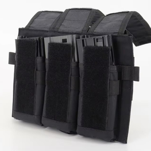 Panel Táctico Frontal Triple para Cargadores AVS con Solapa Desmontable y Gancho y Bucle para Chaleco, Accesorios de Paintball AEG - Product Image 1