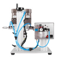 Machine de bouchage de bouteilles à commande numérique avec fonction de comptage, bouchonneuse à vis programmable pour la production de petites séries