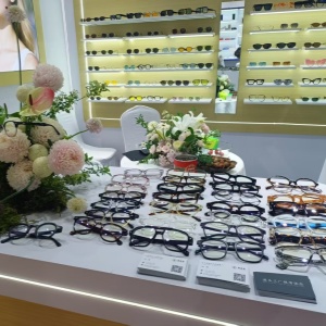 Taizhou Jujiao Eyewear Manufacturing Co., Ltd. logo