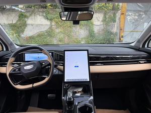 Auto Usado a Bajo Precio con Volante a la Izquierda en China, Geely Boyue L 2023 1.5TD DCT Edición Premium, Vehículo SUV en Venta - Product Image 6