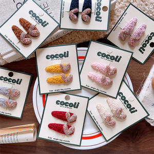 Barrette à cheveux en forme de cœur scintillante et pailletée, style doux, pour jeune fille, en laine d'<span class=keywords><strong>agneau</strong></span> moelleuse, forme de goutte d'eau - Product Image 1