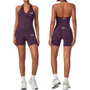 Conjuntos Deportivos de 2 Piezas para Mujer y Niña, con Logotipo Frontal, Top Corto Tipo Halter, Pantalones Cortos de Cintura Alta con Relleno, Ropa Deportiva - Product Image 1