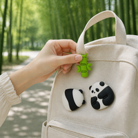Lot de Breloques Populaires et Adorables en PVC Panda et Fleur de Bambou pour Sabots, Sandales, Chaussures à Trous, Accessoires de Sac DIY et Clips